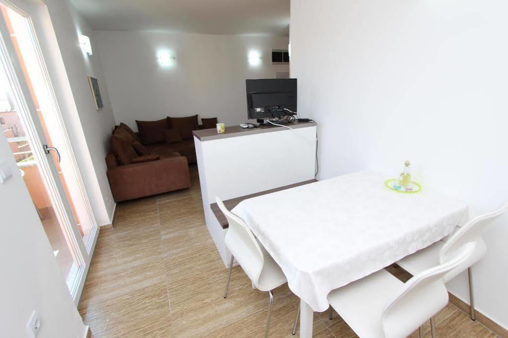 Apartments Hanna Ρόβινι Εξωτερικό φωτογραφία